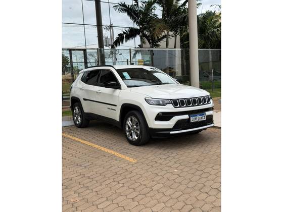 JEEP COMPASS 1.3 T270 TURBO FLEX LONGITUDE AT6 JEEP COMPASS 1.3 T270 TURBO FLEX LONGITUDE AT6